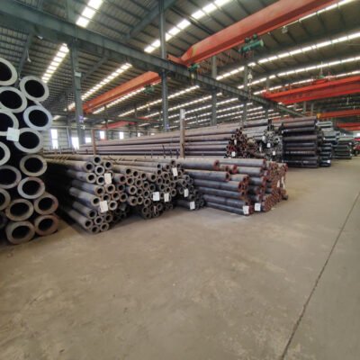 Honest Supplier ASTM Q195 Q235 Black Steel Pipe Hot Rolled Carbon Steel Seamless Pipe