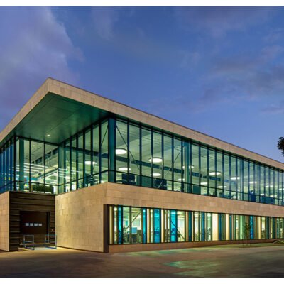 Durable Prefab Steel Structure Warehouse Workshop with Solid H-shape Steel Beam Epoxy Anticorrosive Paint Modern Design